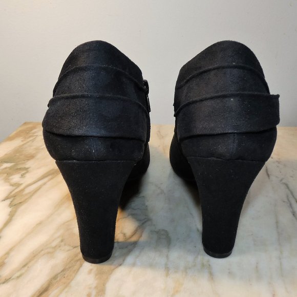 Sleek and a bit Sexy LifeStride Corie Shootie (shoe bootie)sz11 black  3" heel - Picture 6 of 11